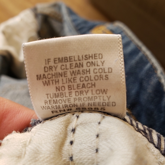 Carmar Distressed Mid Rise Straight Leg 26 - Picture 7 of 8